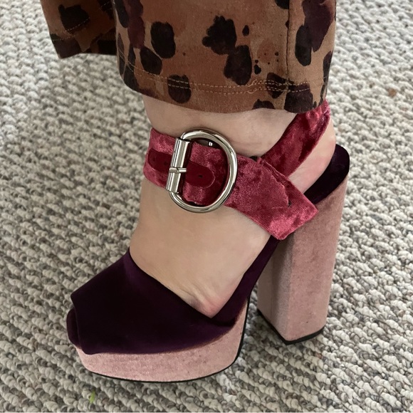 Jeffrey Campbell pink and purple velvet platforms - Picture 8 of 10